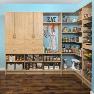 secret-modern-kitchen-pantry-600x600